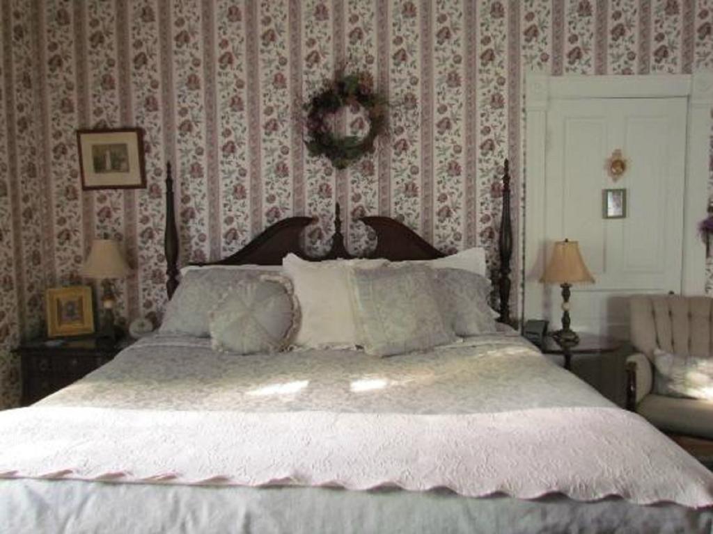 Belle Hearth Bed And Breakfast Уэйнсборо Номер фото